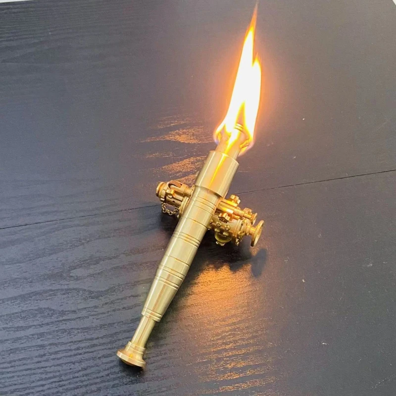 Briquet inhabituel, modèle de  - Outdoor Adventure Series avis et prix