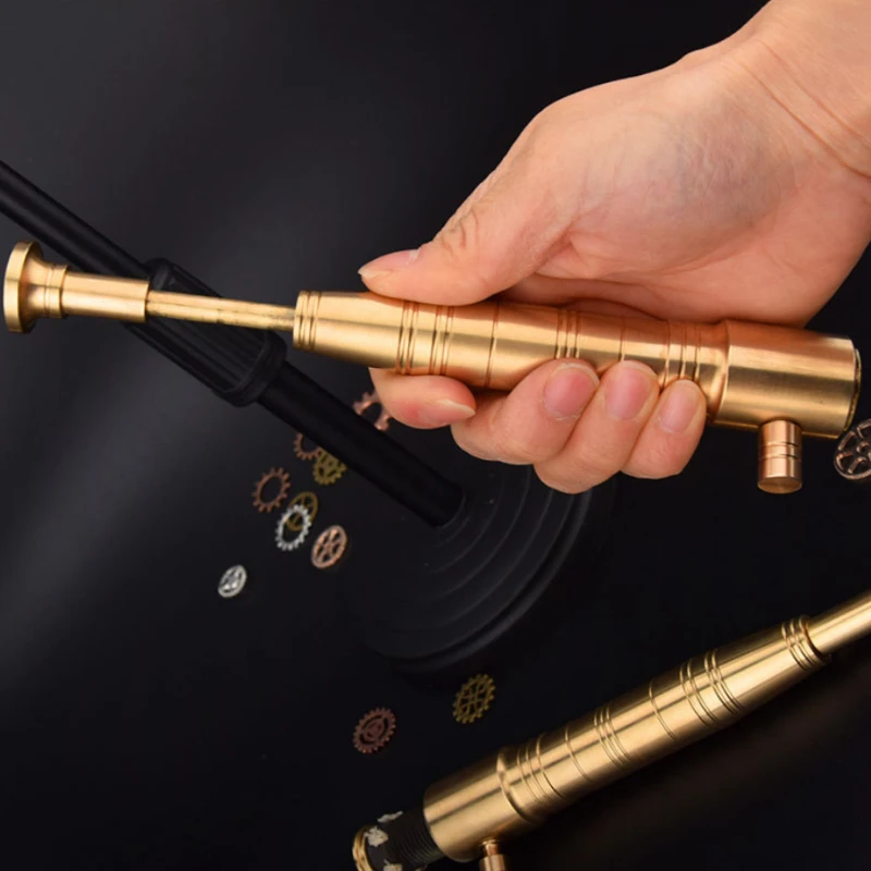 Briquet inhabituel, modèle de  - Outdoor Adventure Series avis et prix